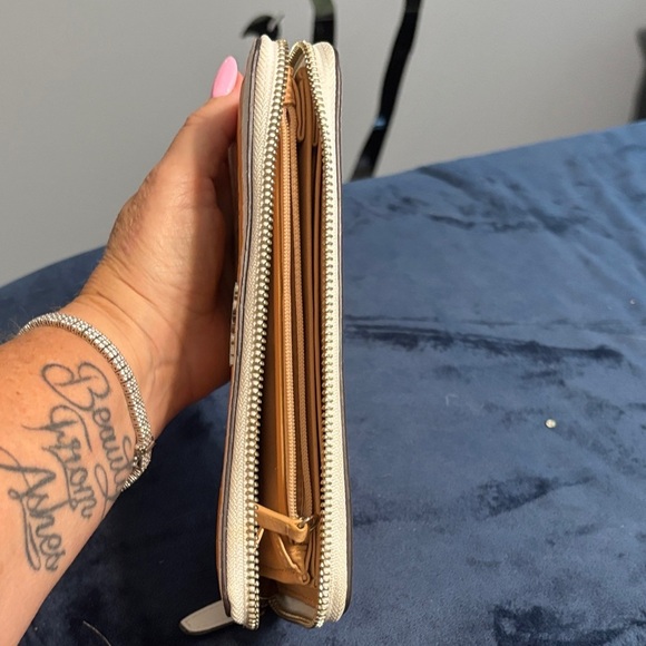 Coach Woven Orange and White Wallet - Picture 8 of 8